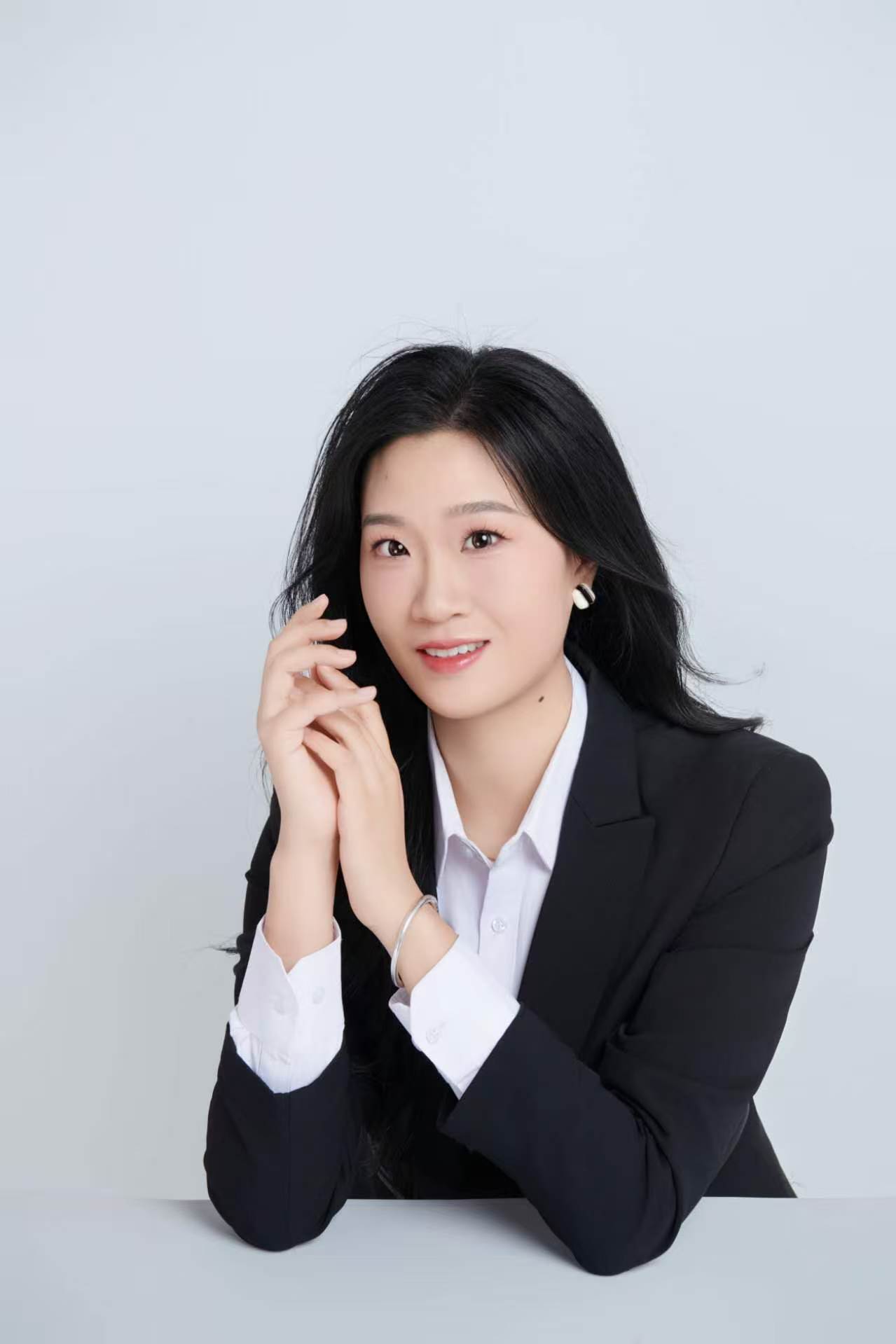 Sylvia Liu 的个人照片